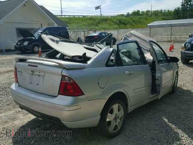 2007 FORD FOCUS - VIN: 1FAFP38Z07W138743 - Photo 4