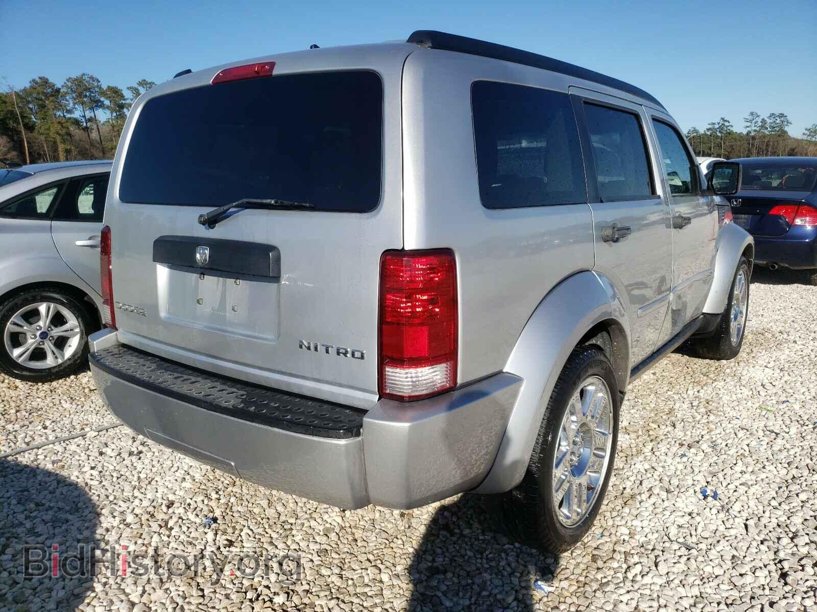 2011 DODGE NITRO - VIN: 1D4PT4GK6BW603817 - Photo 4