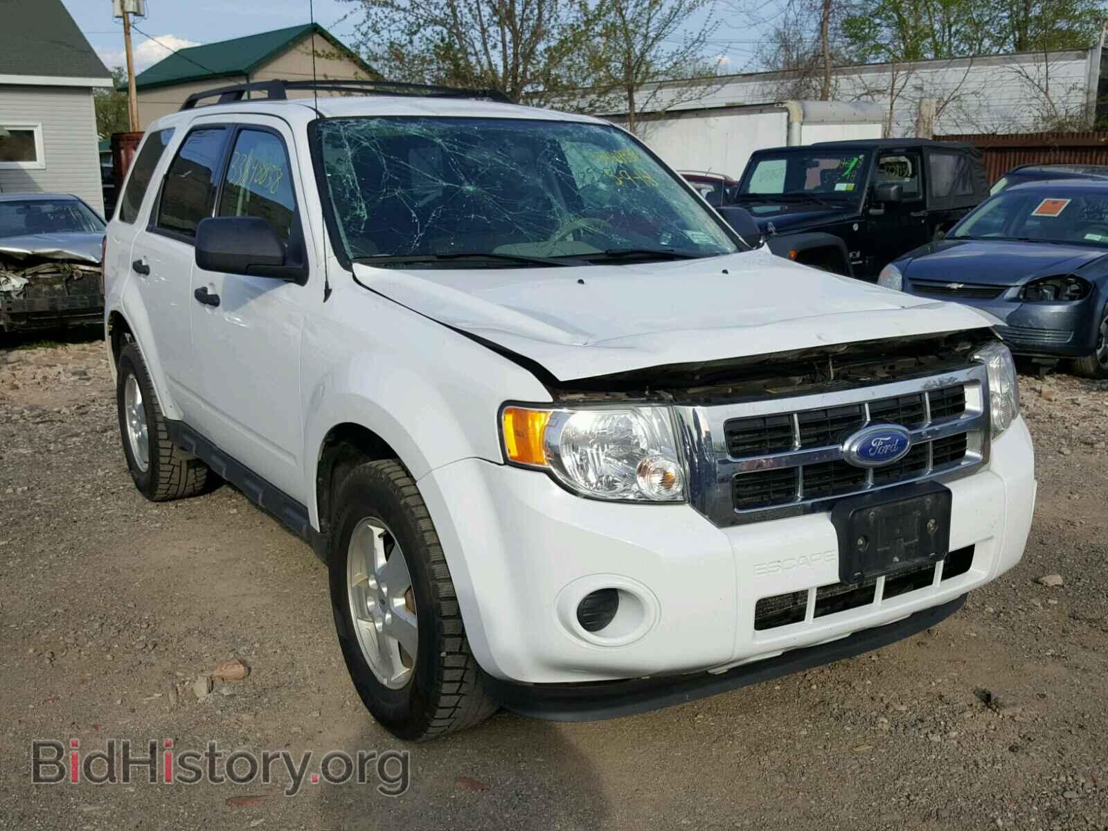 Фотография 1FMCU0C78BKC31077 - FORD ESCAPE 2011