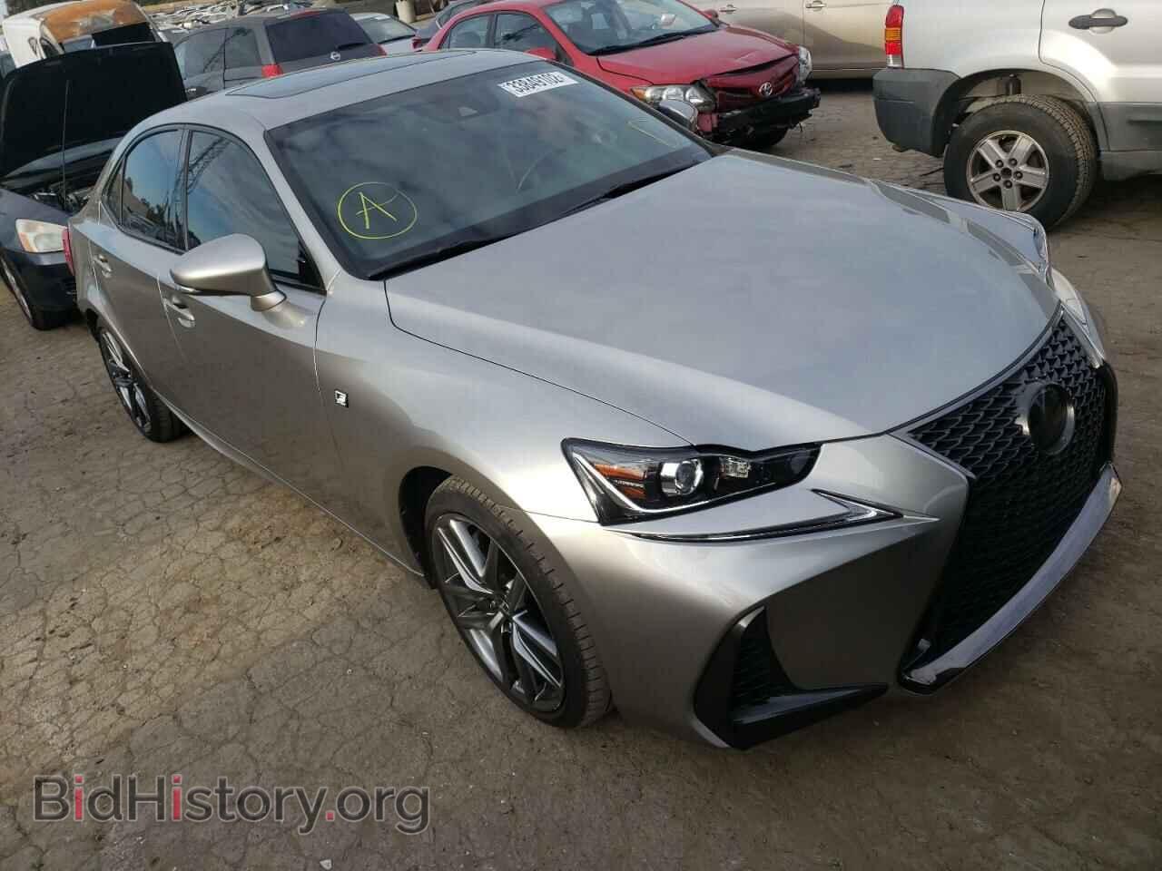 Photo JTHBE1D2XH5031278 - LEXUS IS 2017