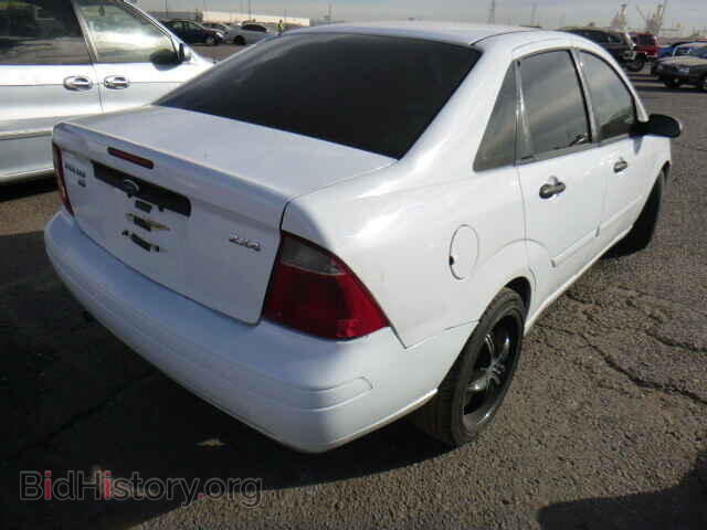 2005 FORD FOCUS - VIN: 1FAFP34N55W143324 - Фото 4