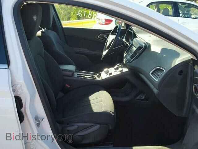 2016 CHRYSLER 200 - VIN: 1C3CCCAB3GN106434 - Фото 5