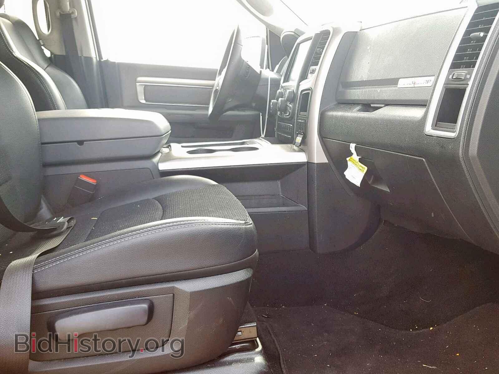 2017 RAM 1500 SLT - VIN: 1C6RR6LT9HS723620 - Фото 5