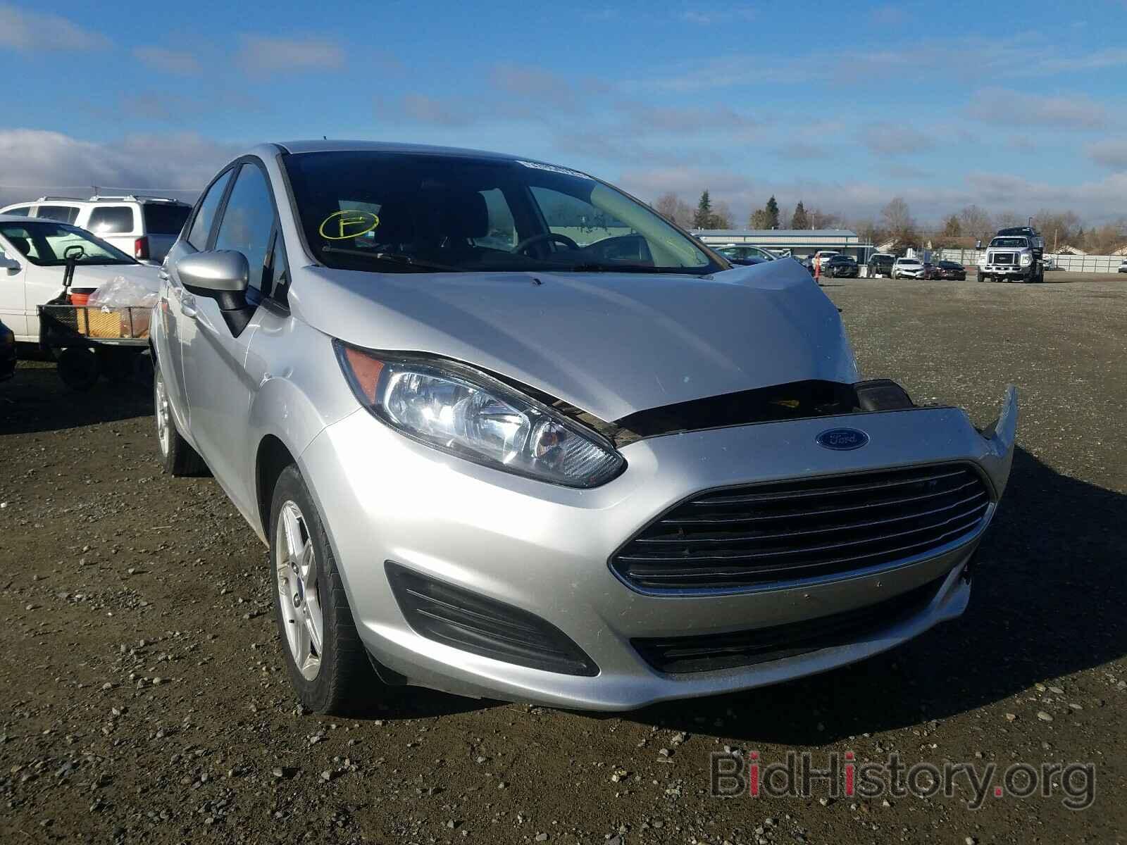 Photo 3FADP4EJ6HM129560 - FORD FIESTA 2017