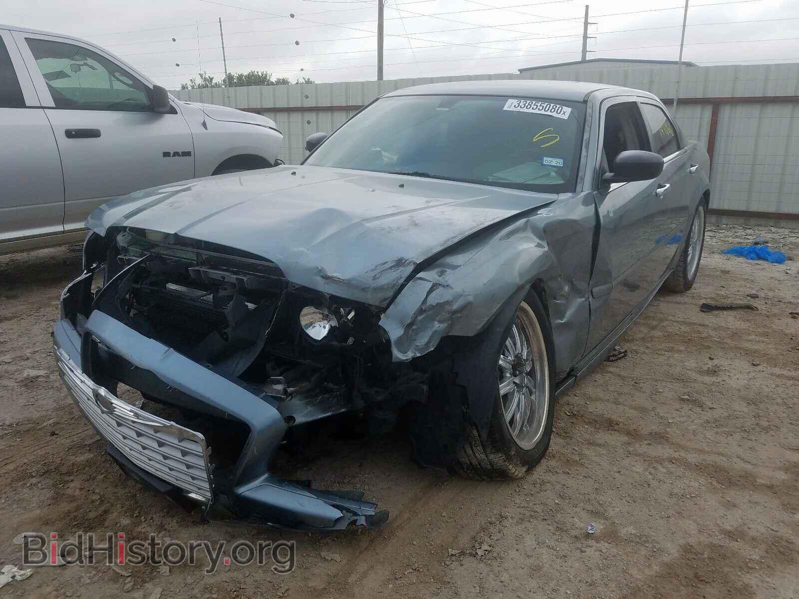 2006 CHRYSLER 300 - VIN: 2C3KA43R96H490244 - Фото 2