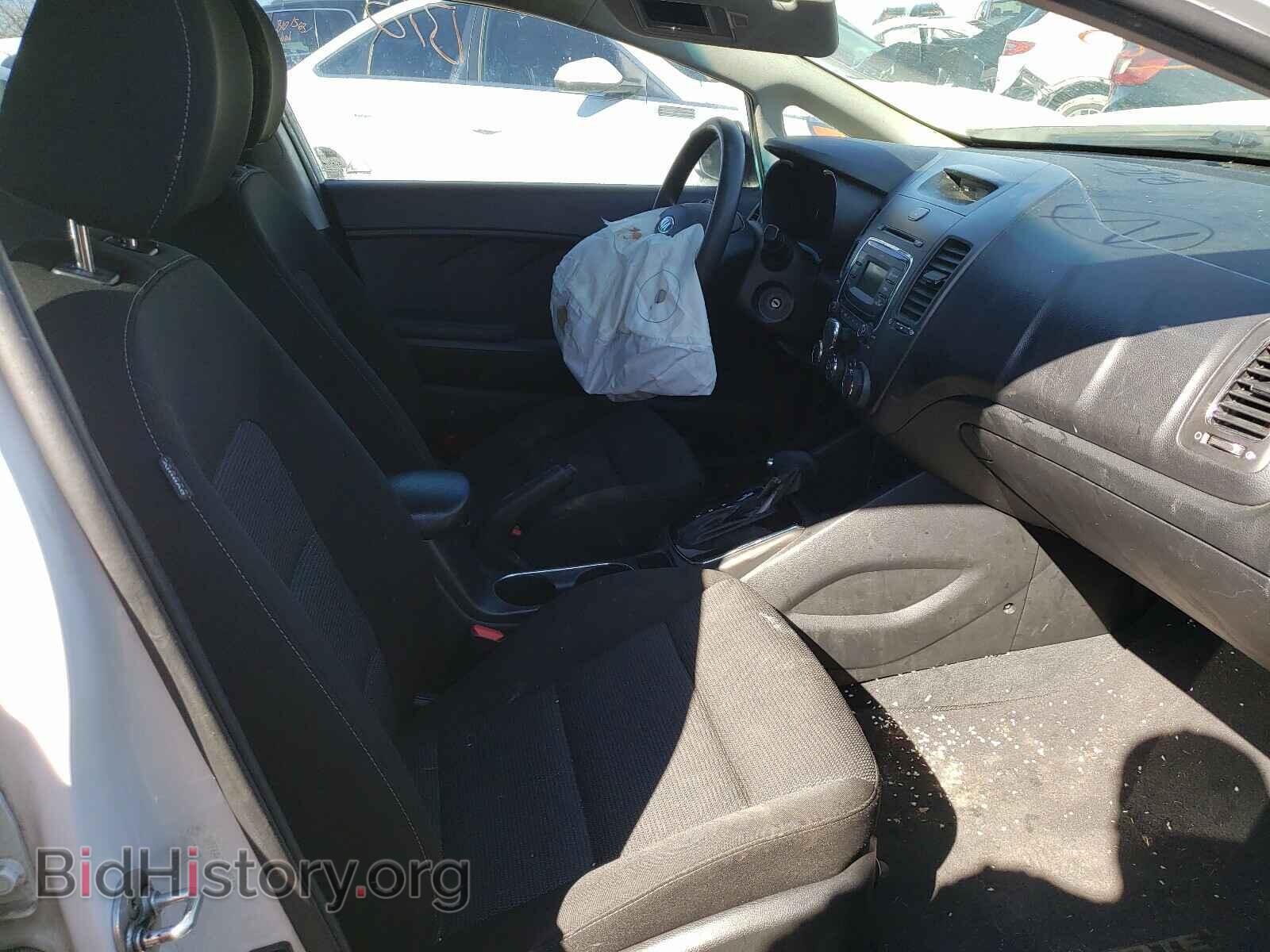 2017 KIA FORTE - VIN: 3KPFK4A73HE095499 - Фото 5
