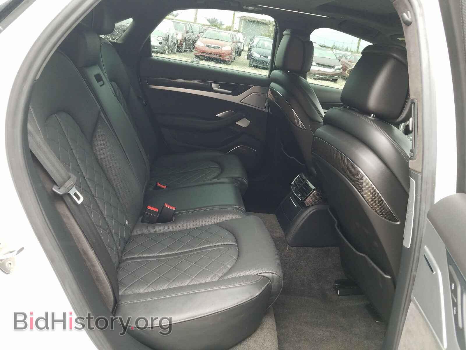 2016 AUDI S8 - VIN: WAUJSAFD2GN009453 - Фото 6