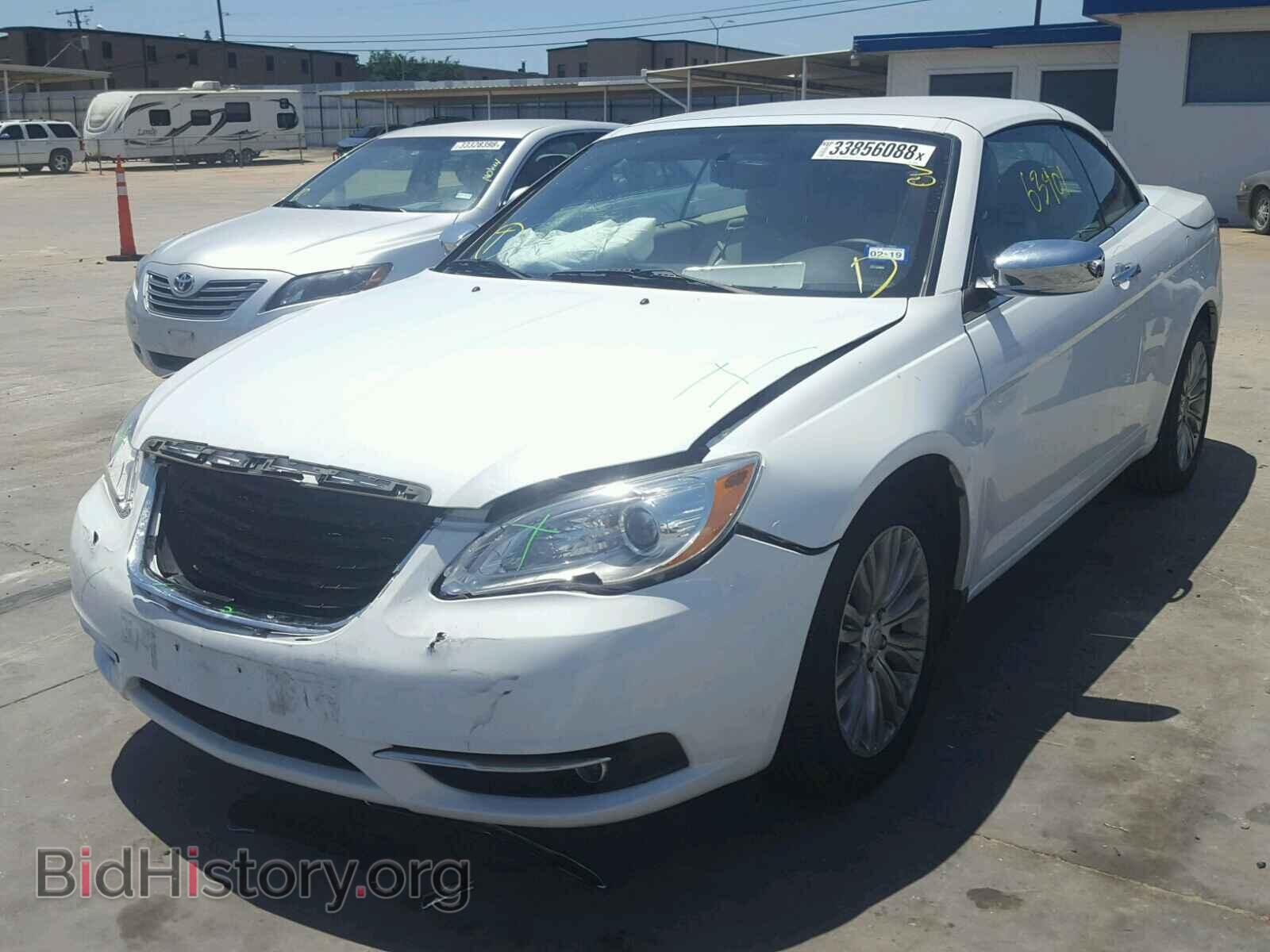 2011 CHRYSLER 200 - VIN: 1C3BC7EG9BN575884 - Фото 2