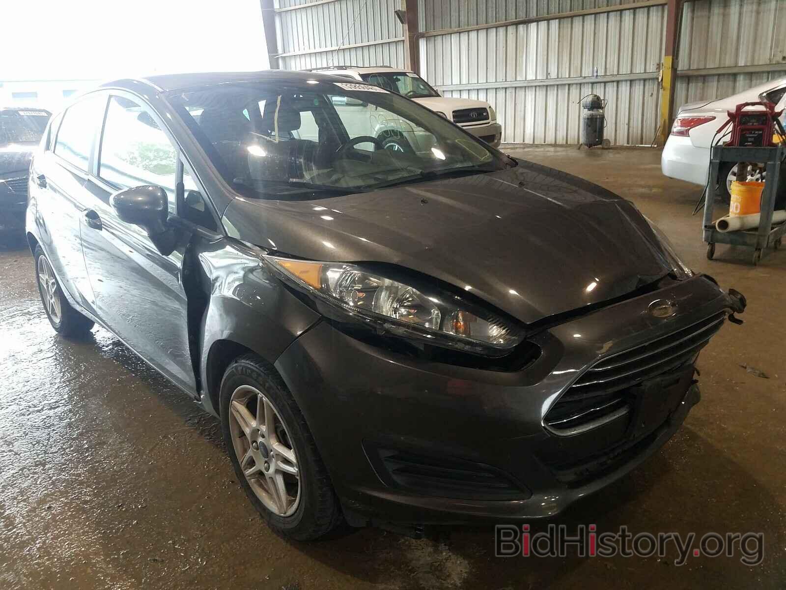 Photo 3FADP4EJ2HM130852 - FORD FIESTA 2017