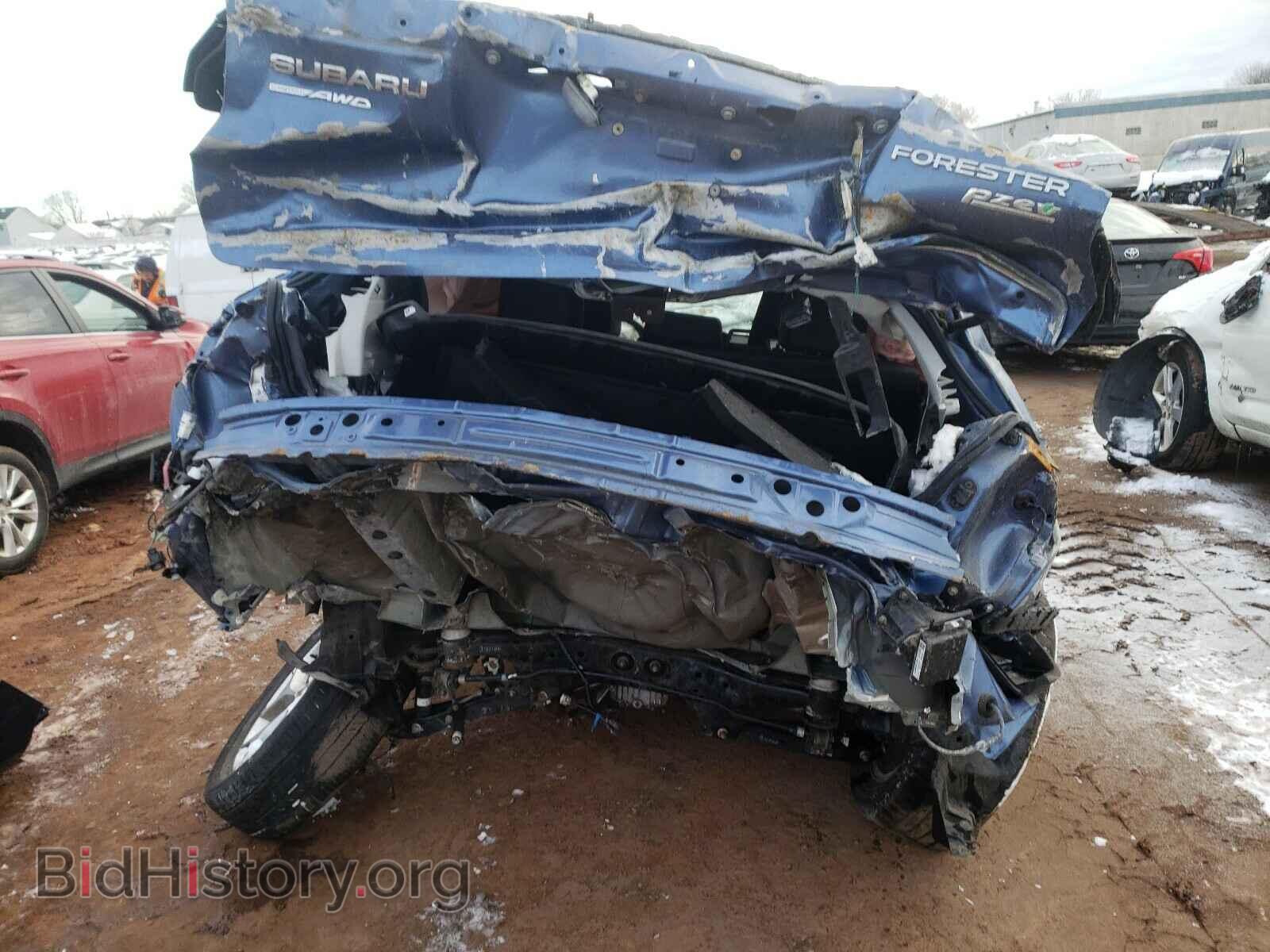 2017 SUBARU FORESTER - VIN: JF2SJATC9HH562625 - Фото 9