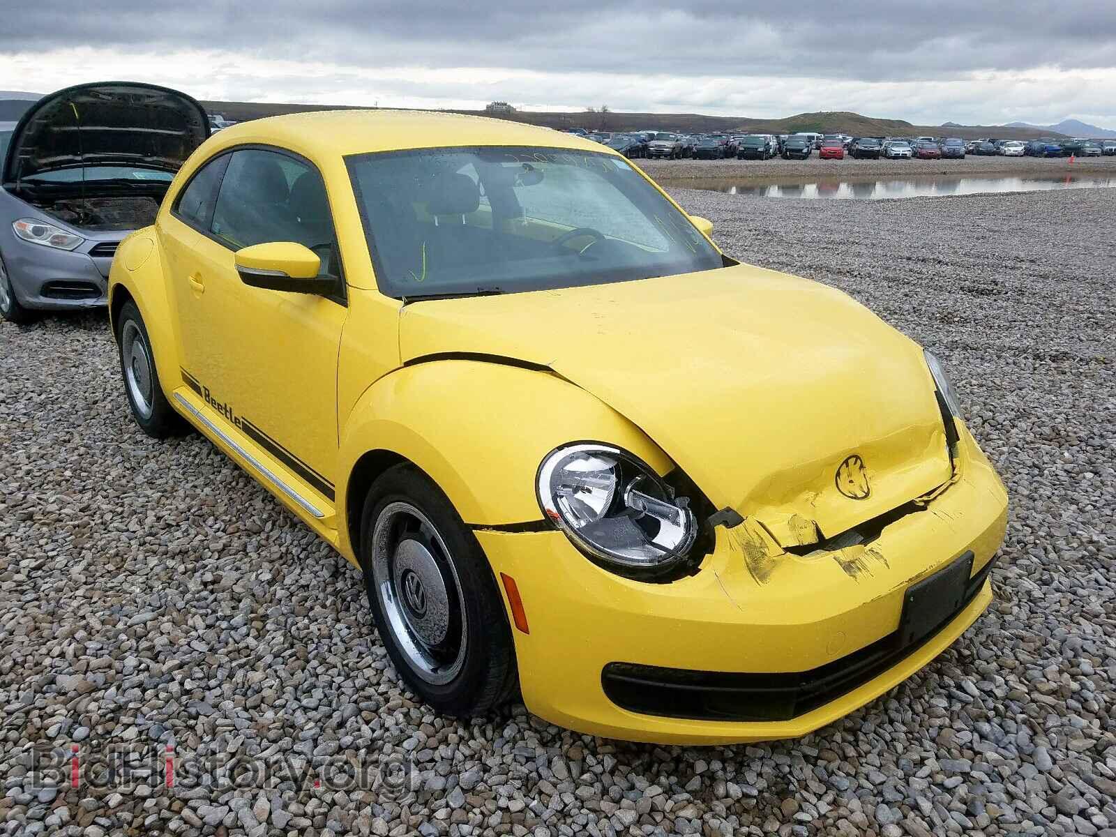 Фотография 3VWJP7AT4DM605981 - VOLKSWAGEN BEETLE 2013