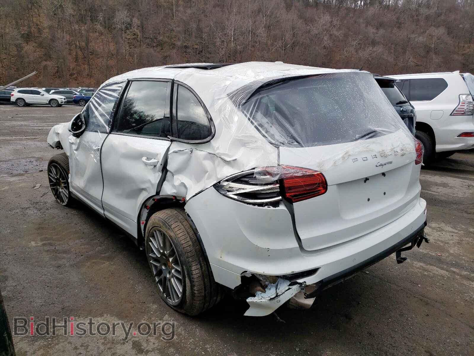 2017 PORSCHE CAYENNE - VIN: WP1AA2A25HKA83906 - Фото 3