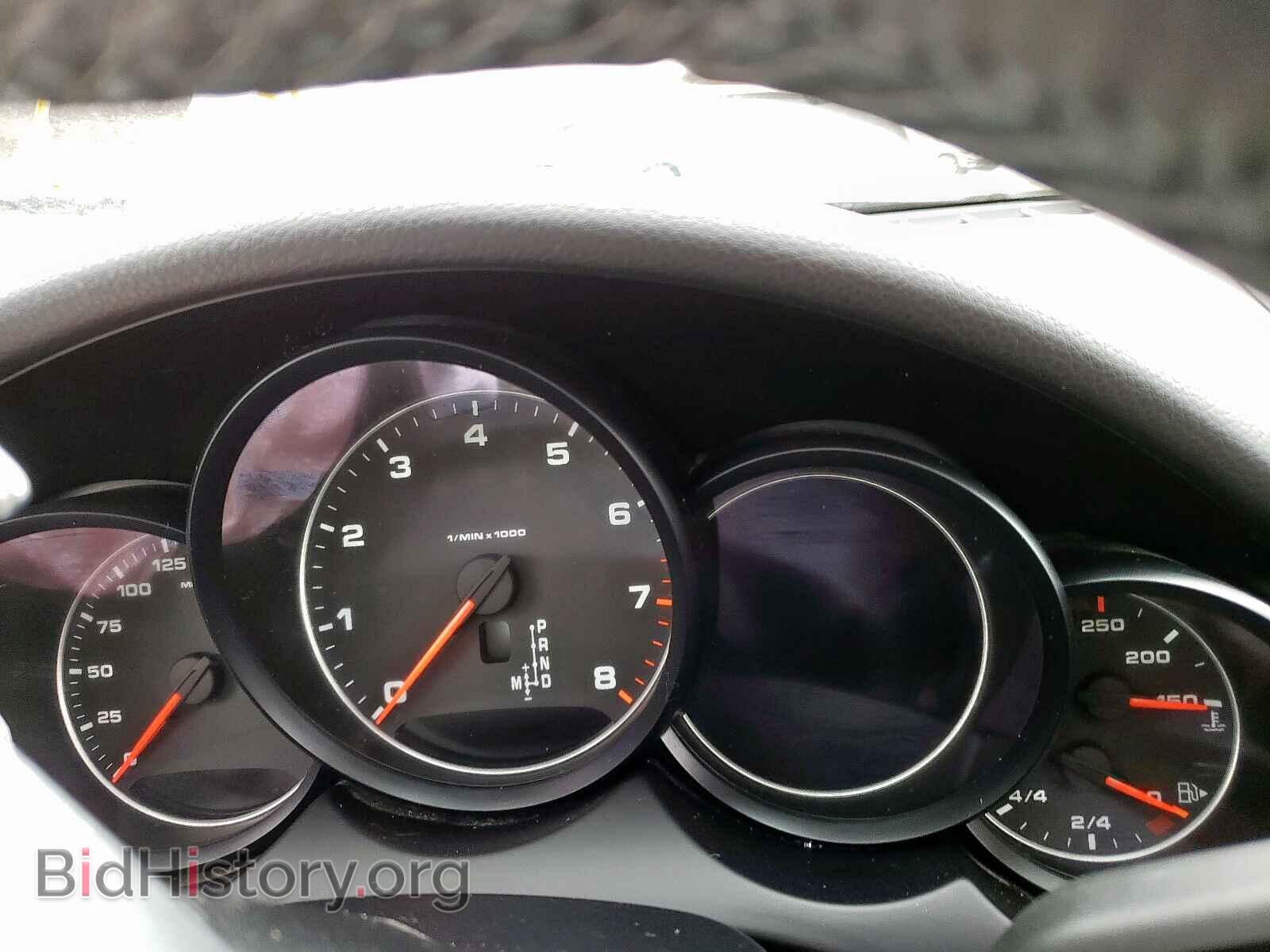 2017 PORSCHE CAYENNE - VIN: WP1AA2A25HKA83906 - Фото 8
