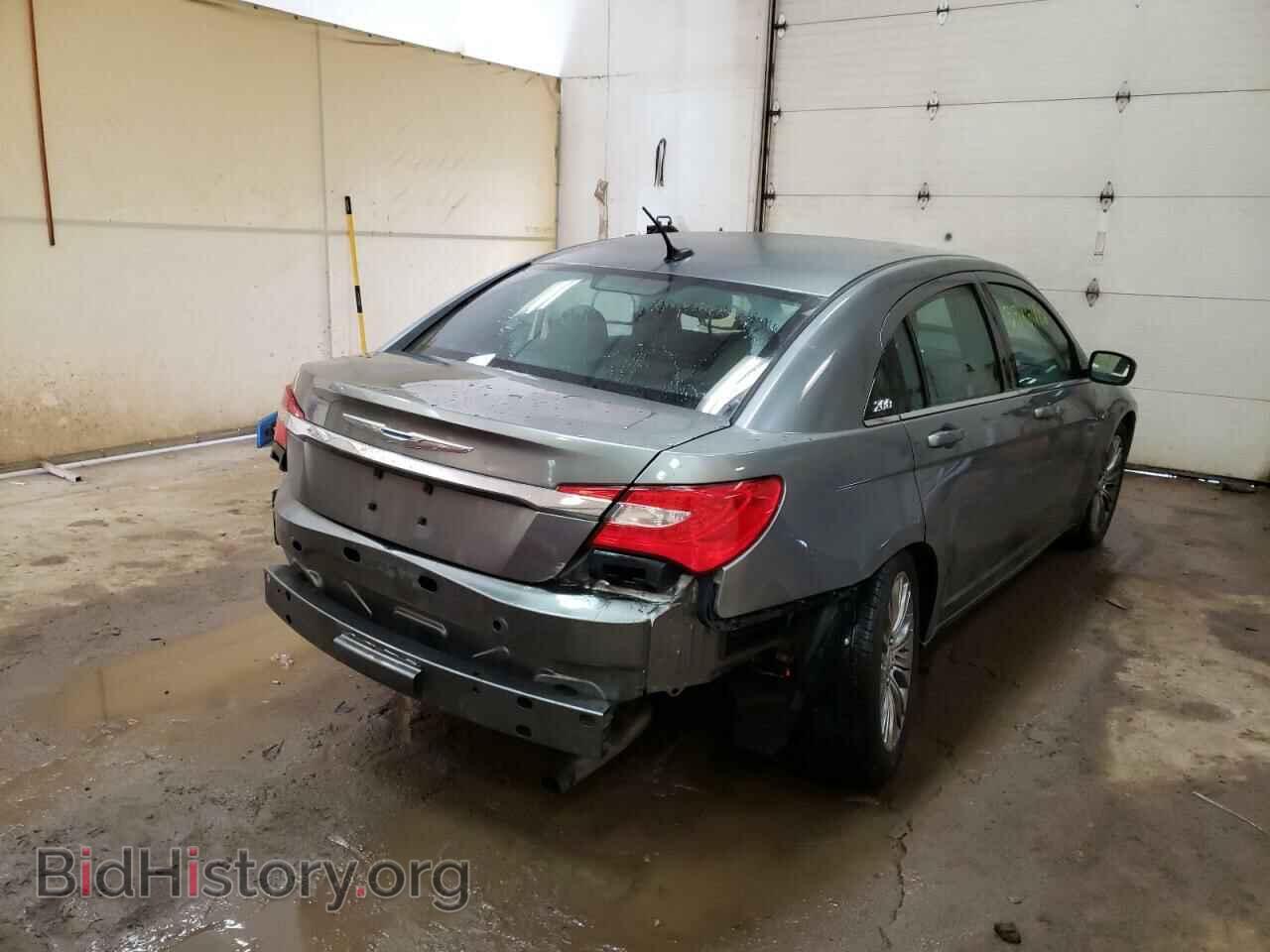 2011 CHRYSLER 200 - VIN: 1C3BC1FB0BN606665 - Фото 4