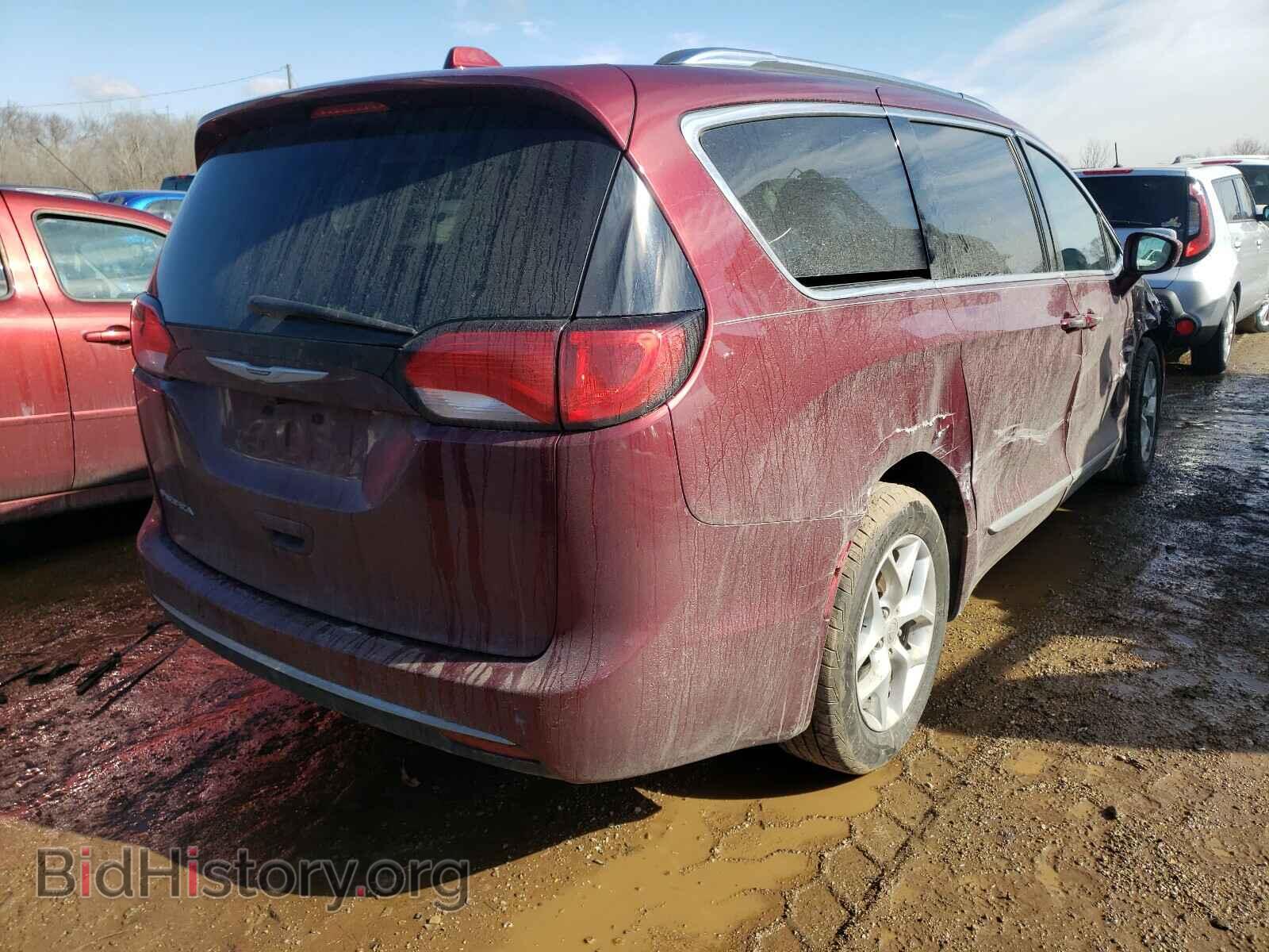 2017 CHRYSLER PACIFICA - VIN: 2C4RC1EG4HR748598 - Фото 4