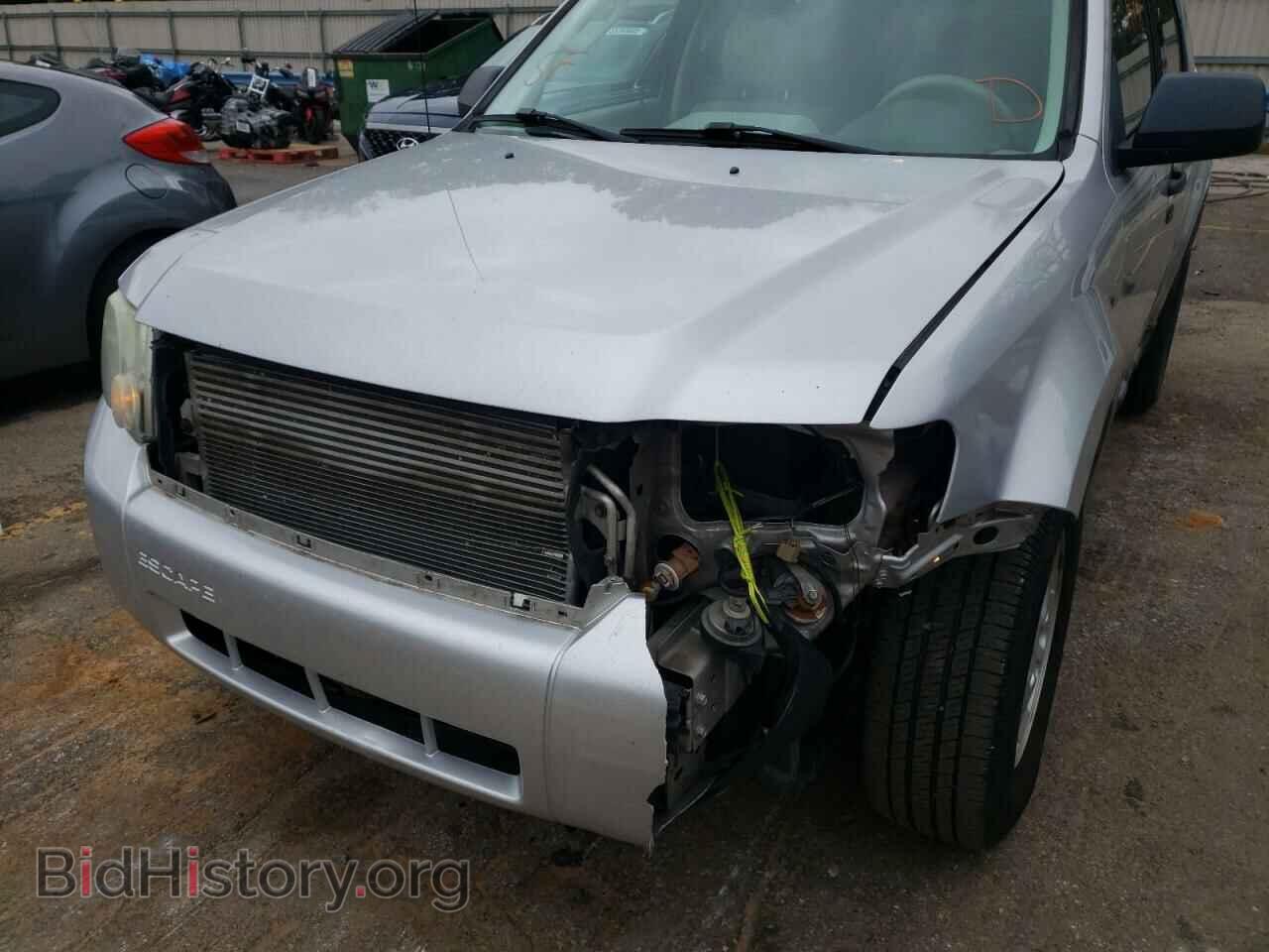 2010 FORD ESCAPE - VIN: 1FMCU0DG2AKD07342 - Фото 9