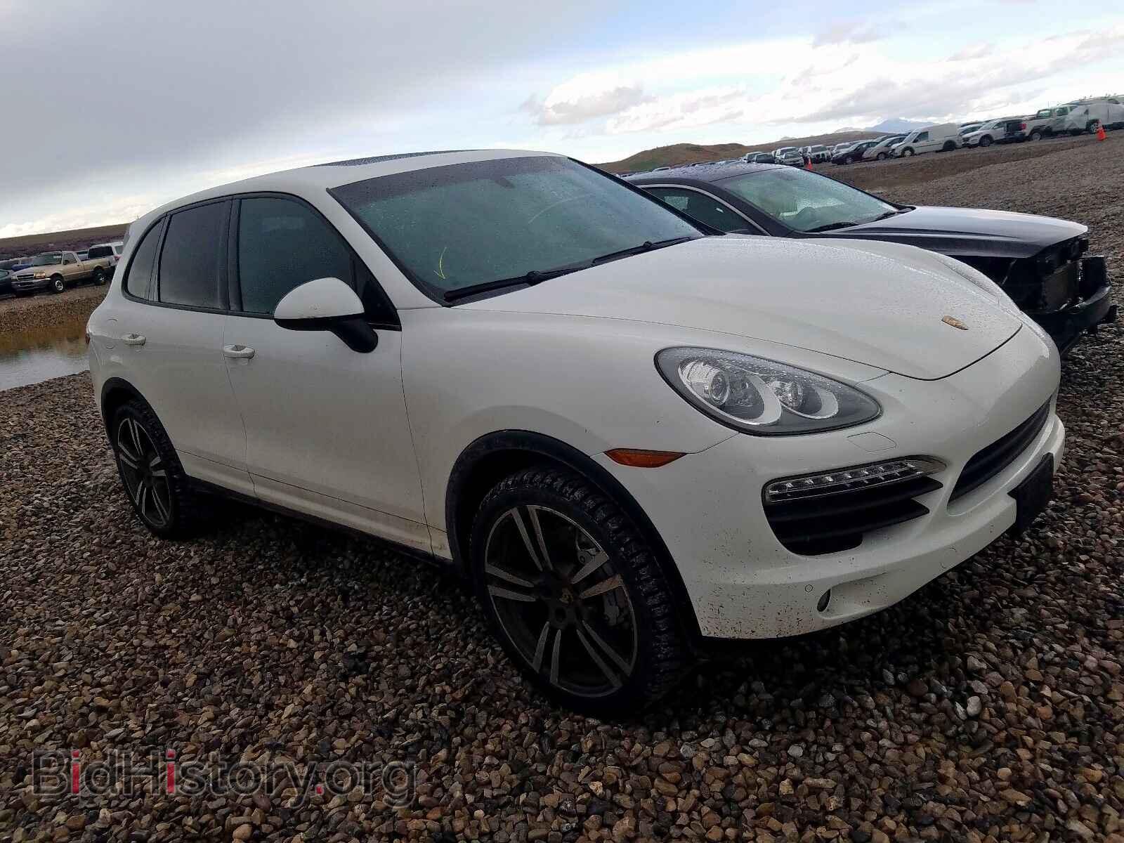 Photo WP1AB2A22DLA82049 - PORSCHE CAYENNE 2013