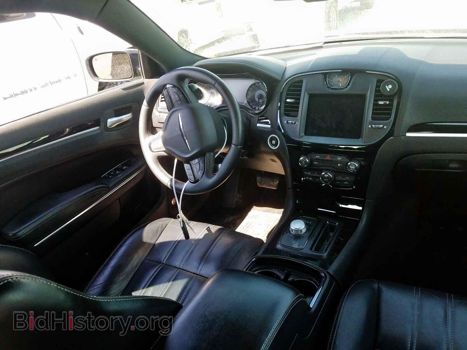 2017 CHRYSLER 300 - VIN: 2C3CCABG8HH571123 - Фото 9