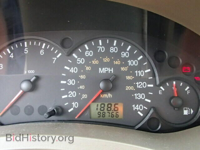 2007 FORD FOCUS - VIN: 1FAFP36N47W197827 - Фото 8