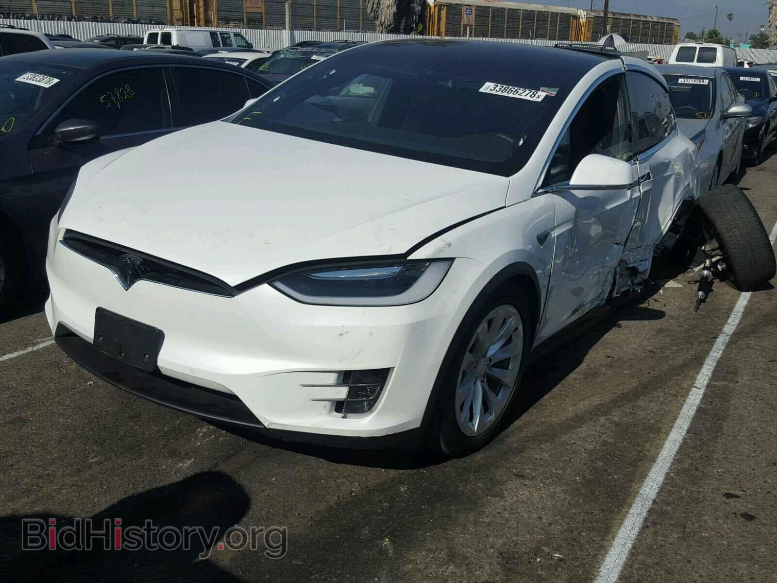 2016 TESLA MODEL X - VIN: 5YJXCBE28GF016504 - Фото 2