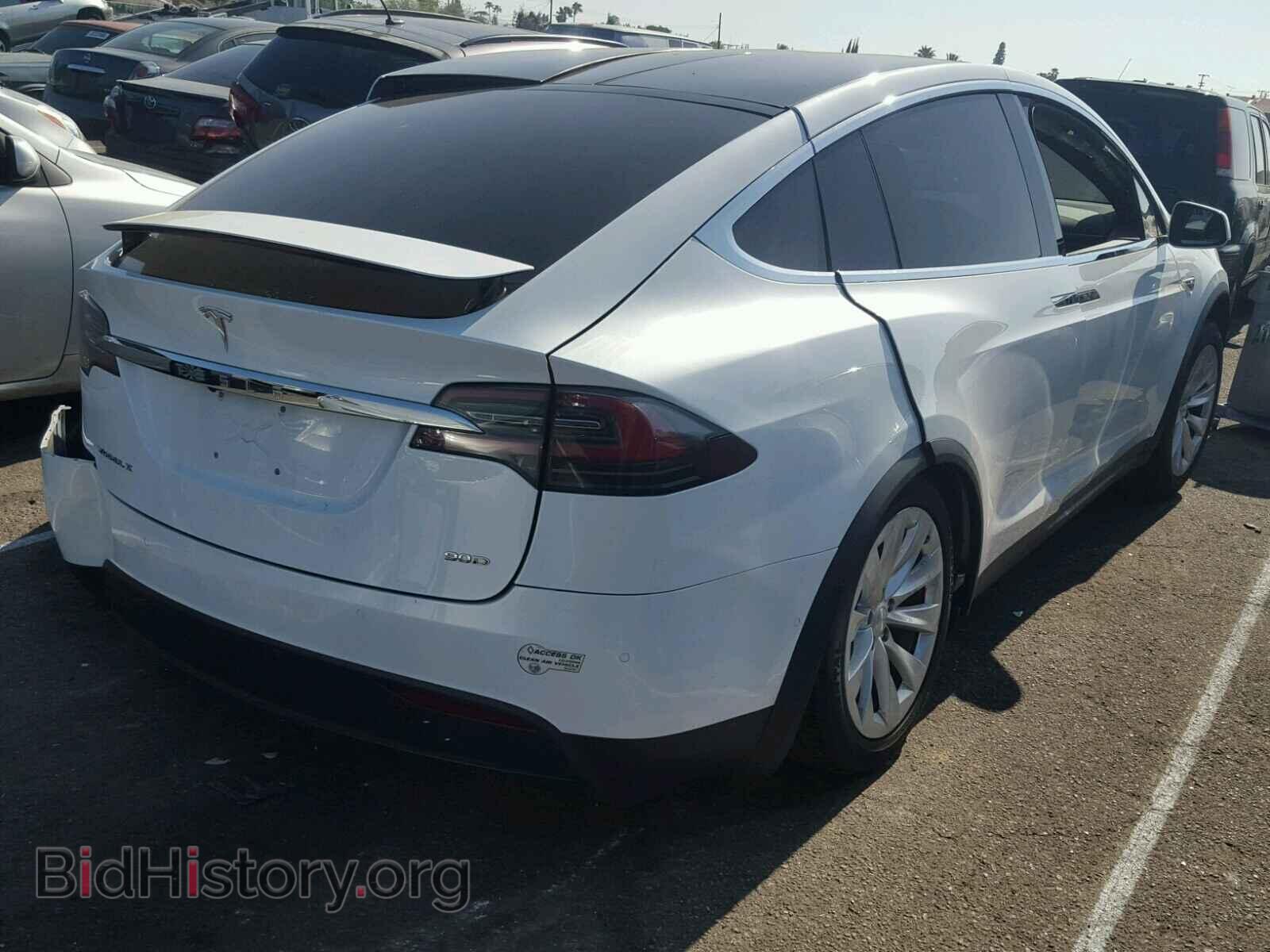 2016 TESLA MODEL X - VIN: 5YJXCBE28GF016504 - Фото 4