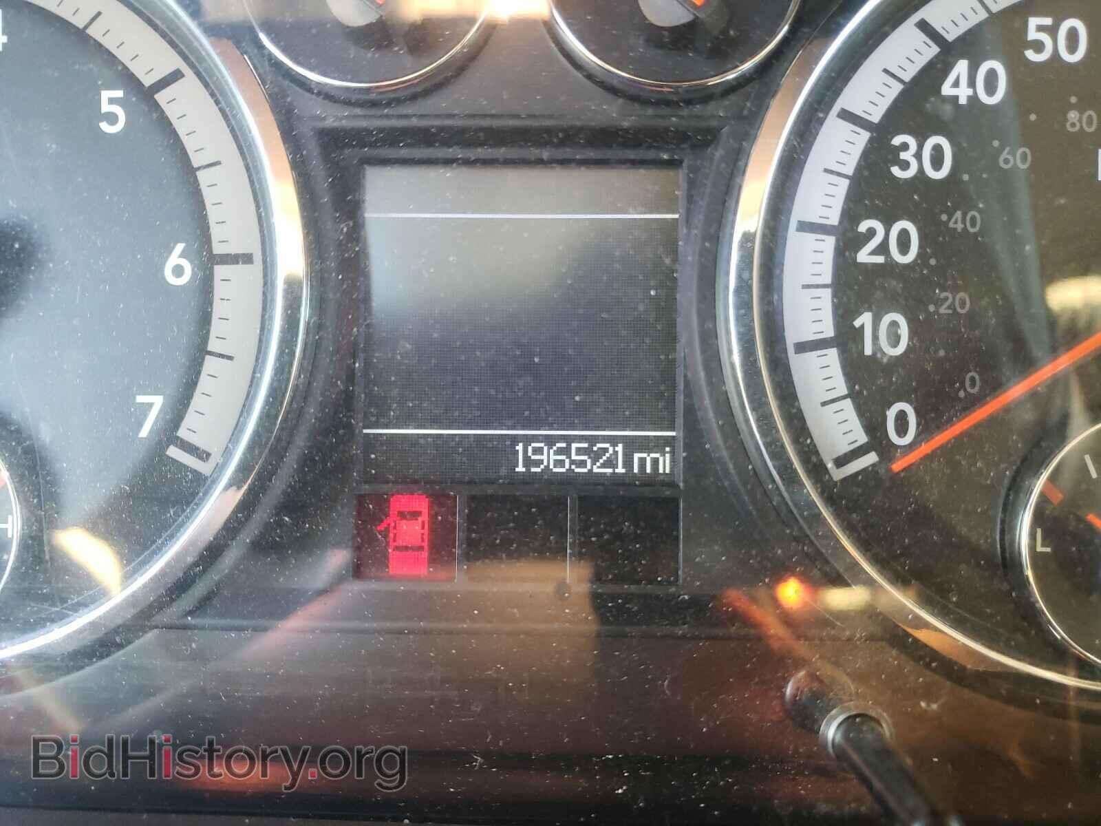 2010 DODGE RAM 1500 - VIN: 1D7RV1GT7AS118802 - Фото 8