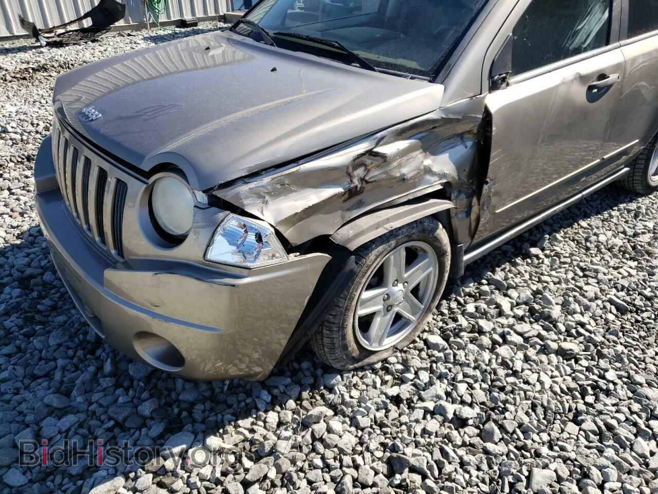 2008 JEEP COMPASS - VIN: 1J8FT47078D699672 - Photo 9