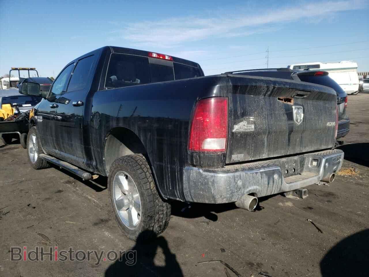 2017 RAM 1500 - VIN: 3C6RR7LT3HG592973 - Фото 3