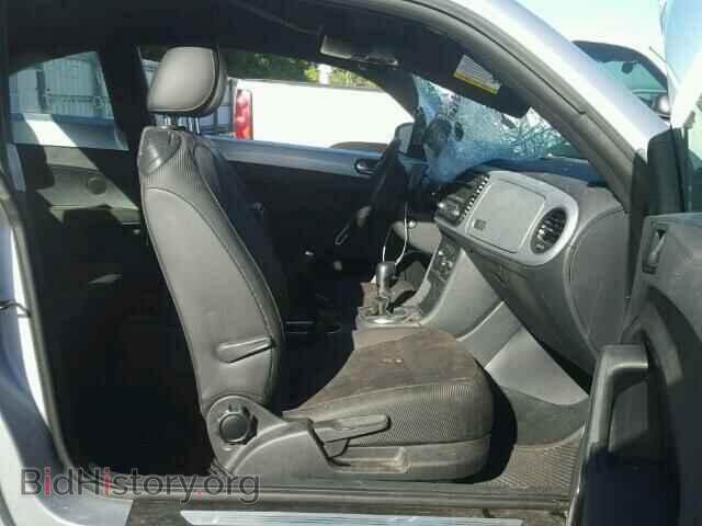 2014 VOLKSWAGEN BEETLE - VIN: 3VWJP7AT4EM629196 - Фото 5