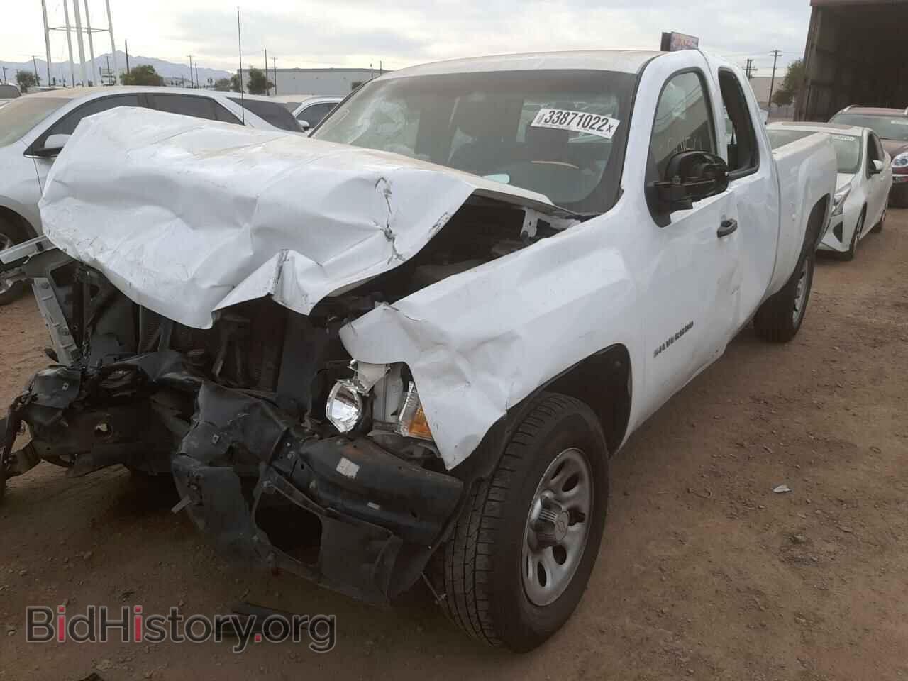 2011 CHEVROLET SILVERADO - VIN: 1GCRCPEX0BZ107075 - Фото 2