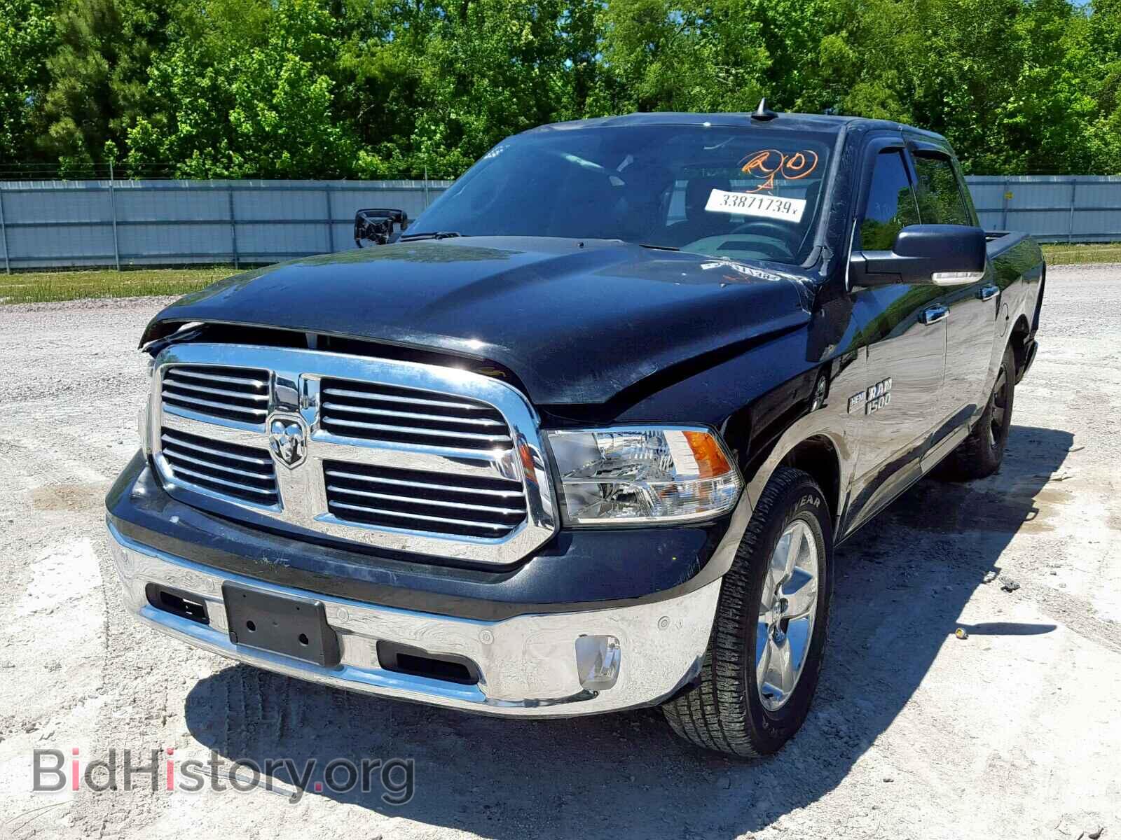 2017 RAM 1500 SLT - VIN: 3C6RR7LT3HG511941 - Фото 2