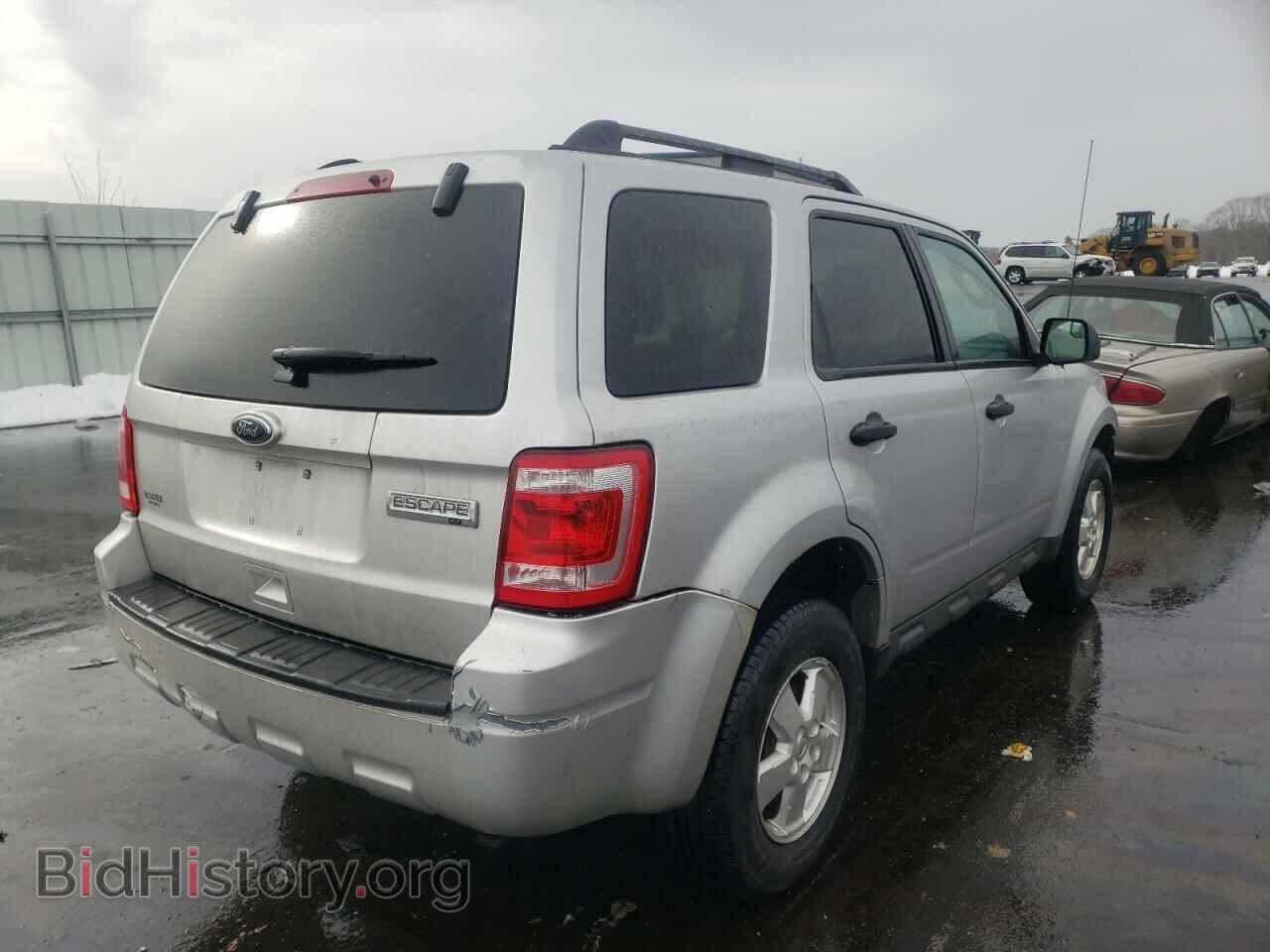 2011 FORD ESCAPE - VIN: 1FMCU0D74BKA63081 - Фото 4