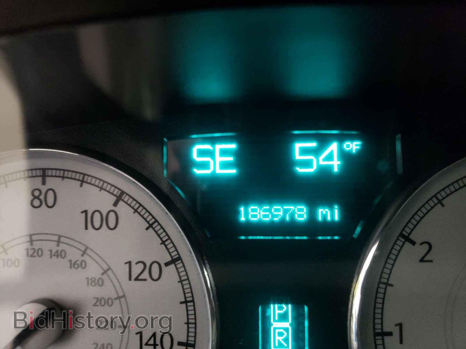 2007 CHRYSLER 300 - VIN: 2C3LK63H57H853841 - Фото 8