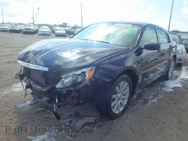 2013 CHRYSLER 200 - VIN: 1C3CCBBB5DN666363 - Фото 2