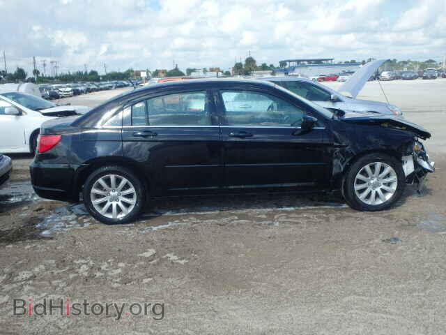 2013 CHRYSLER 200 - VIN: 1C3CCBBB5DN666363 - Фото 9