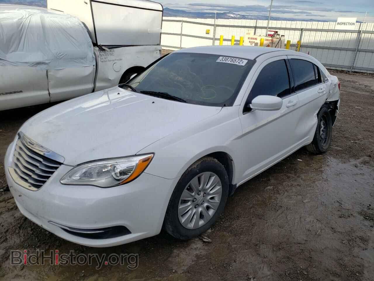 2014 CHRYSLER 200 - VIN: 1C3CCBAB2EN210582 - Photo 2