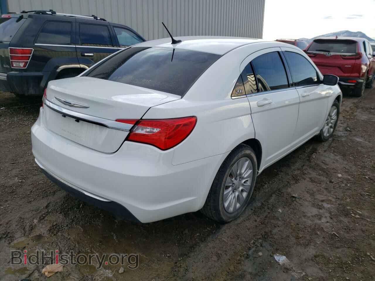 2014 CHRYSLER 200 - VIN: 1C3CCBAB2EN210582 - Photo 4