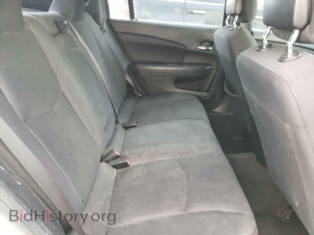 2014 CHRYSLER 200 - VIN: 1C3CCBAB2EN210582 - Photo 6