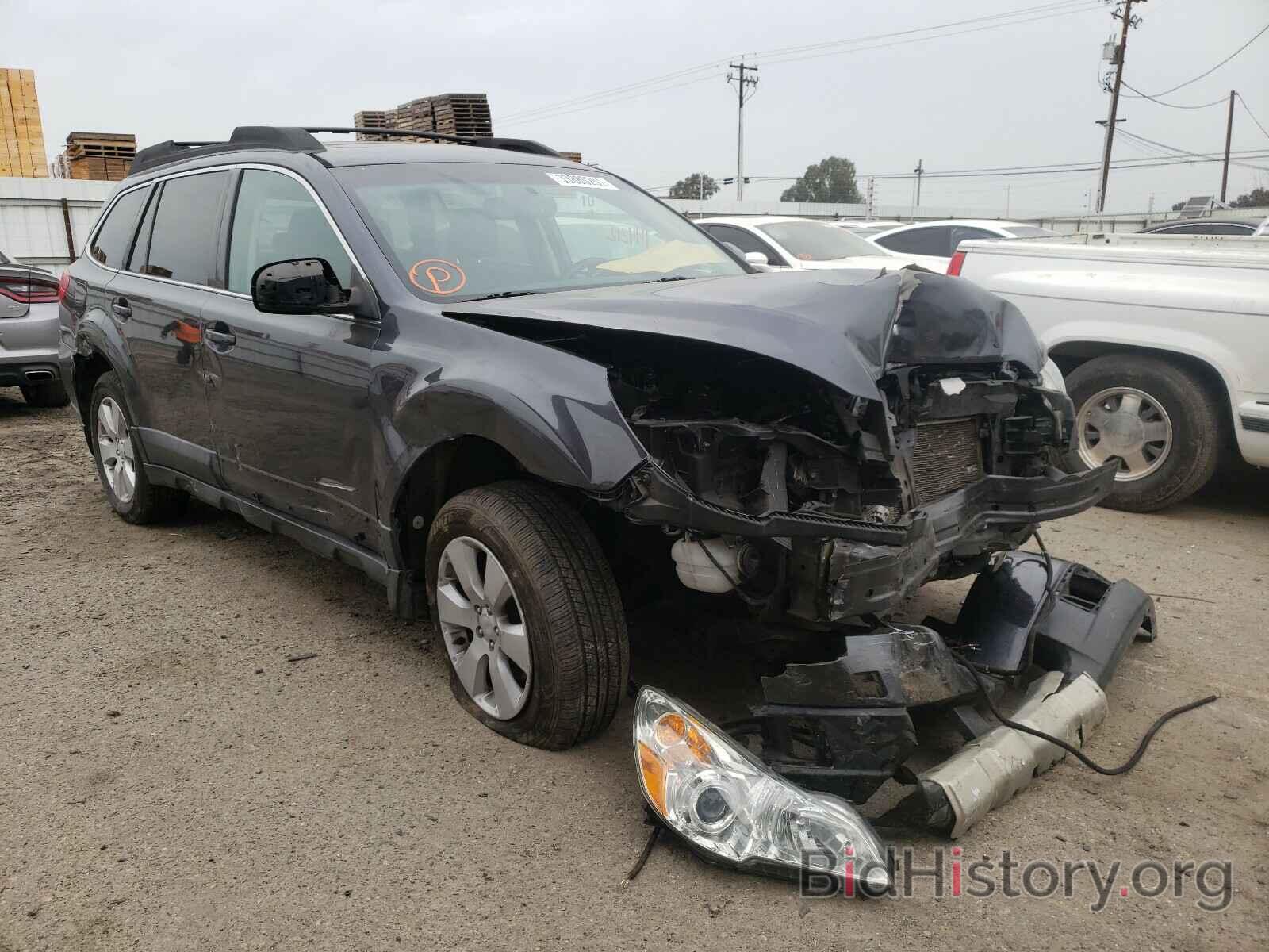 Photo 4S4BRDLC7B2386382 - SUBARU OUTBACK 2011