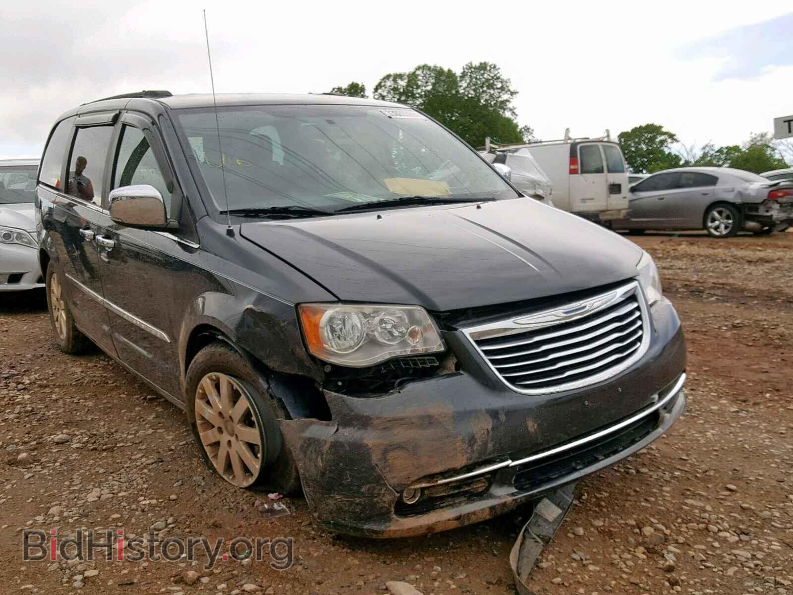 Photo 2A4RR8DG2BR716761 - CHRYSLER TOWN & COU 2011