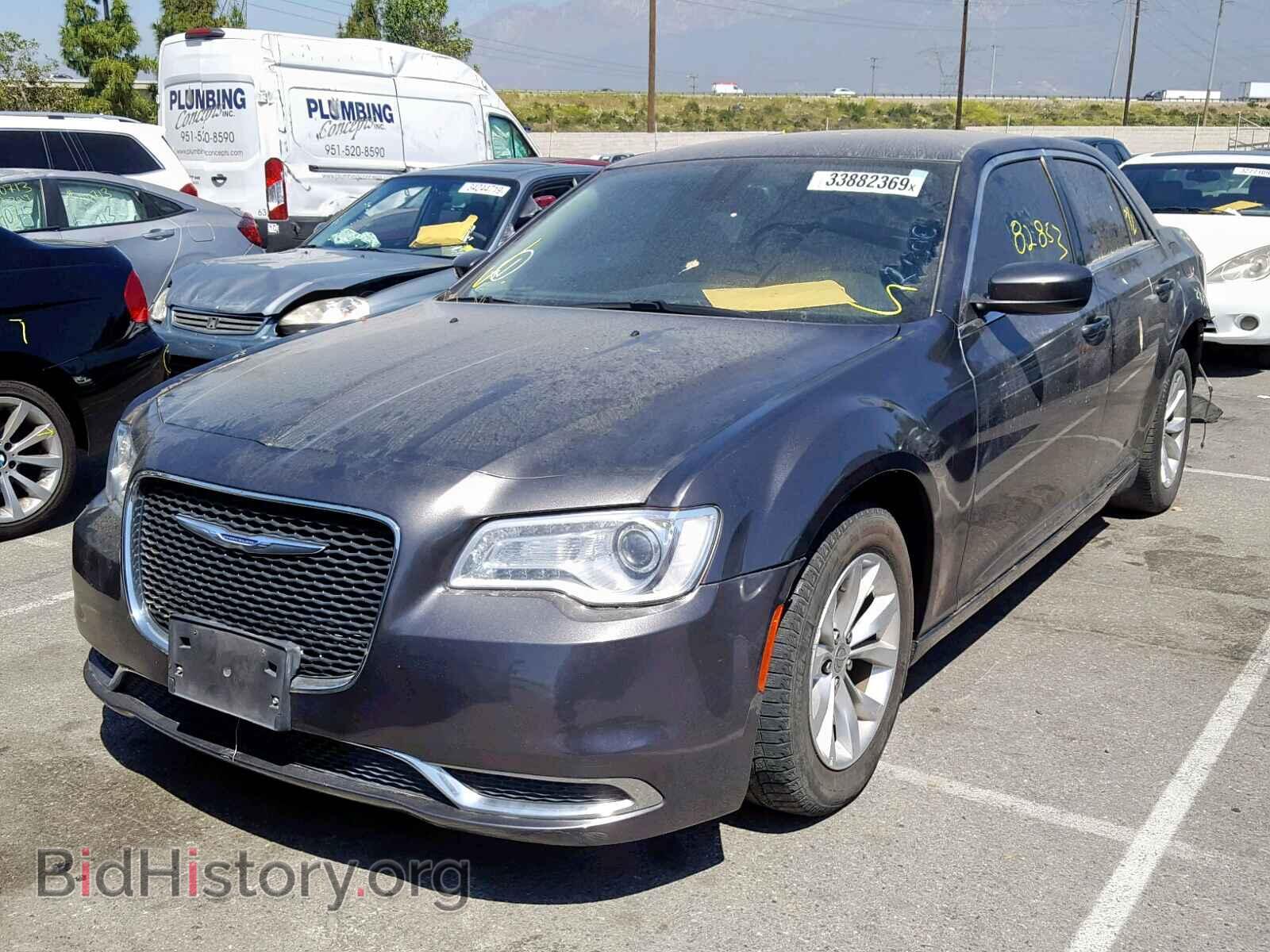 2015 CHRYSLER 300 - VIN: 2C3CCAAG6FH779631 - Фото 2