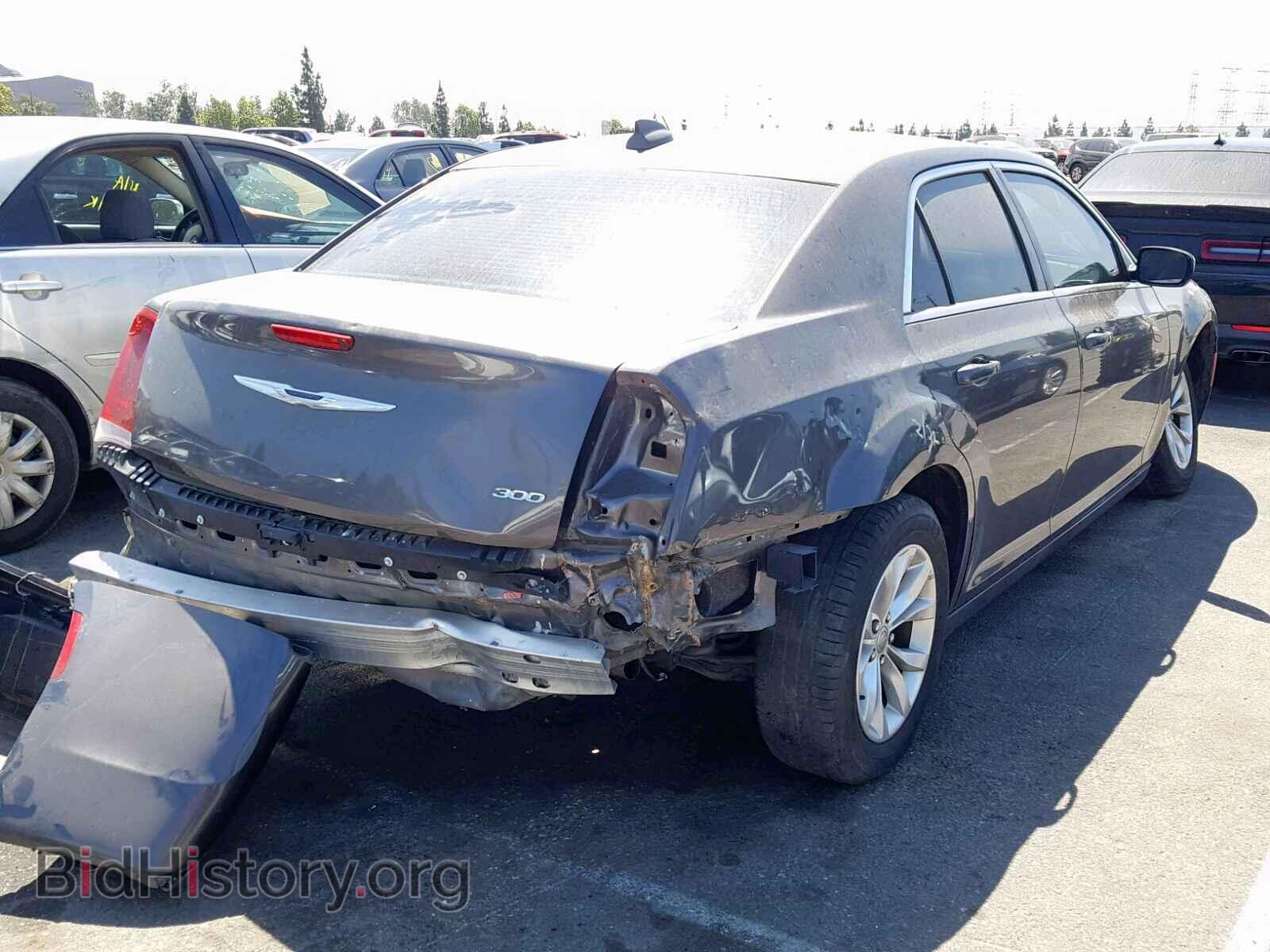 2015 CHRYSLER 300 - VIN: 2C3CCAAG6FH779631 - Фото 4