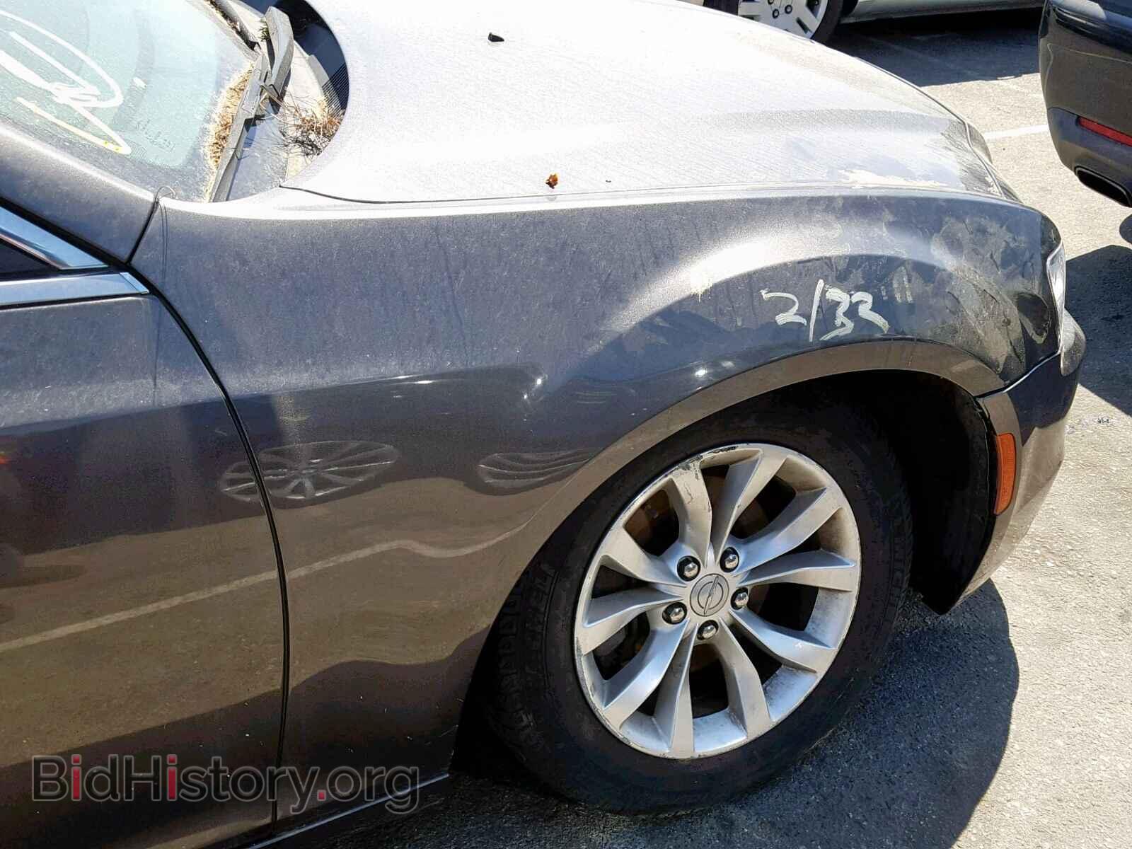 2015 CHRYSLER 300 - VIN: 2C3CCAAG6FH779631 - Фото 9