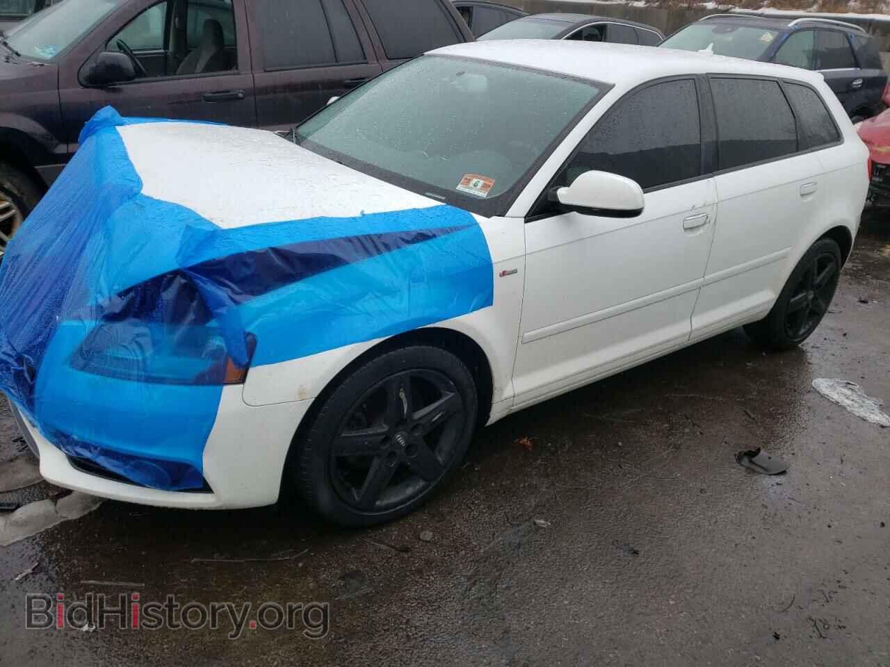 2011 AUDI A3 - VIN: WAUBJBFM3BA056777 - Фото 2