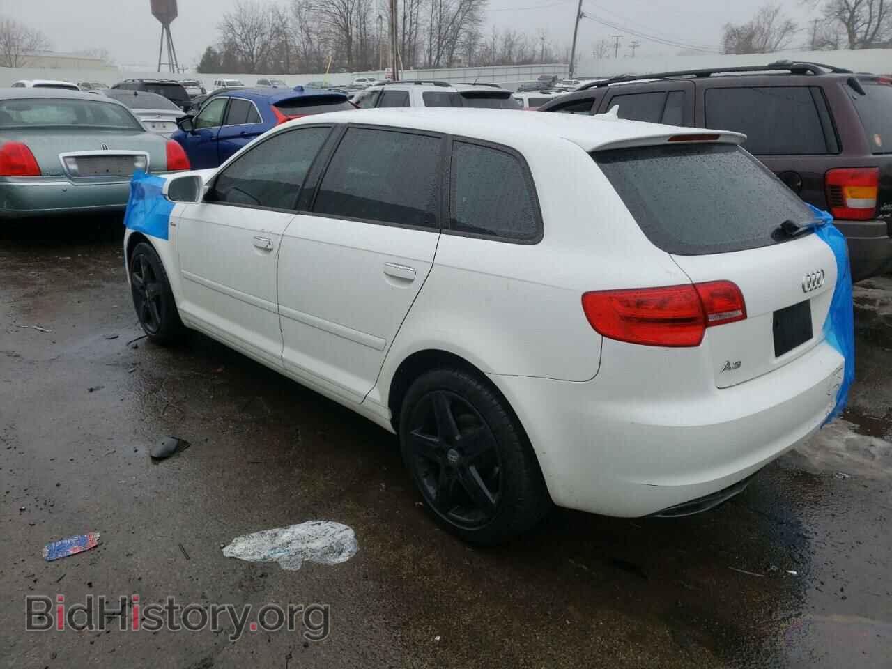2011 AUDI A3 - VIN: WAUBJBFM3BA056777 - Фото 3