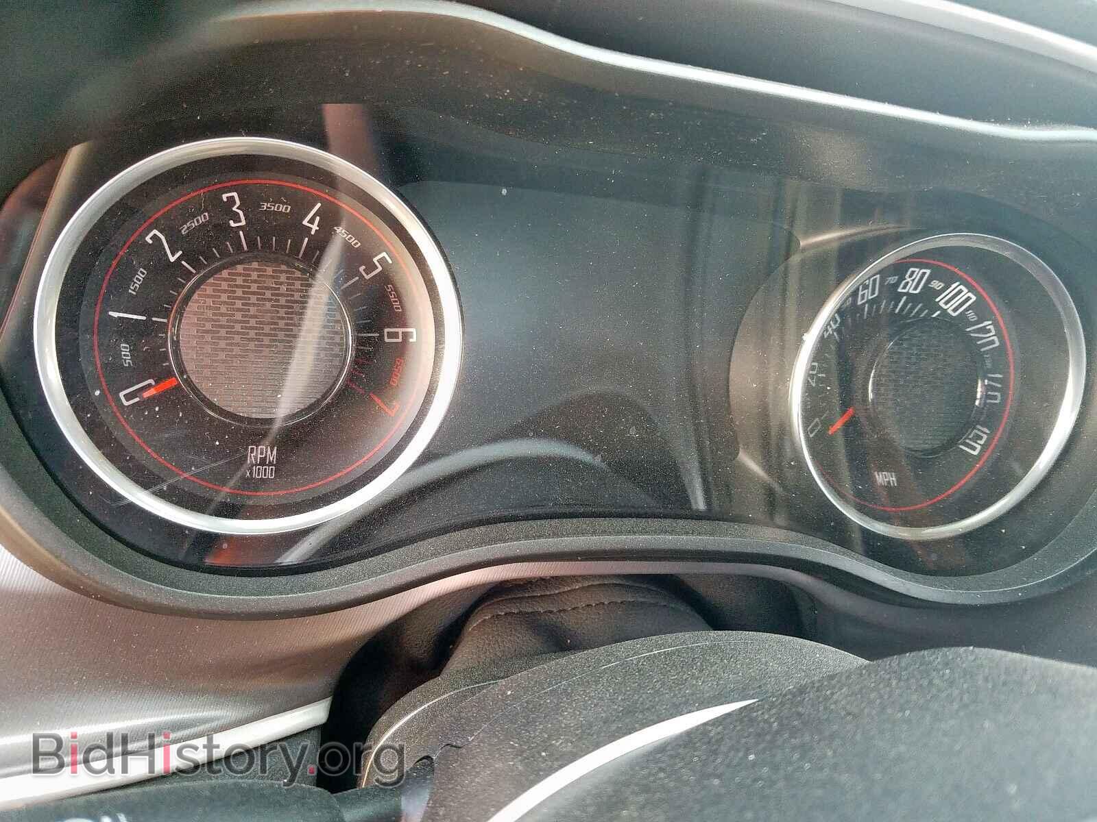 2019 DODGE CHALLENGER - VIN: 2C3CDZAG2KH744168 - Фото 8