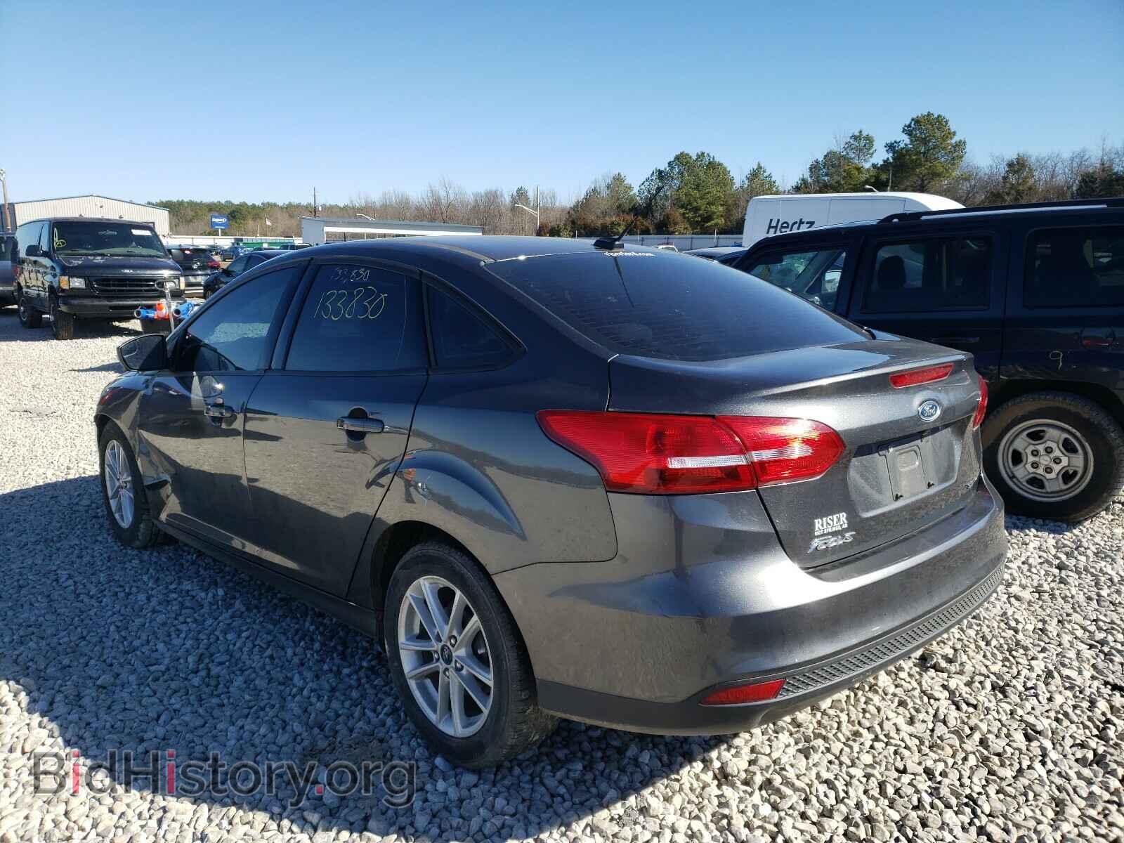 2017 FORD FOCUS - VIN: 1FADP3F23HL221325 - Фото 3