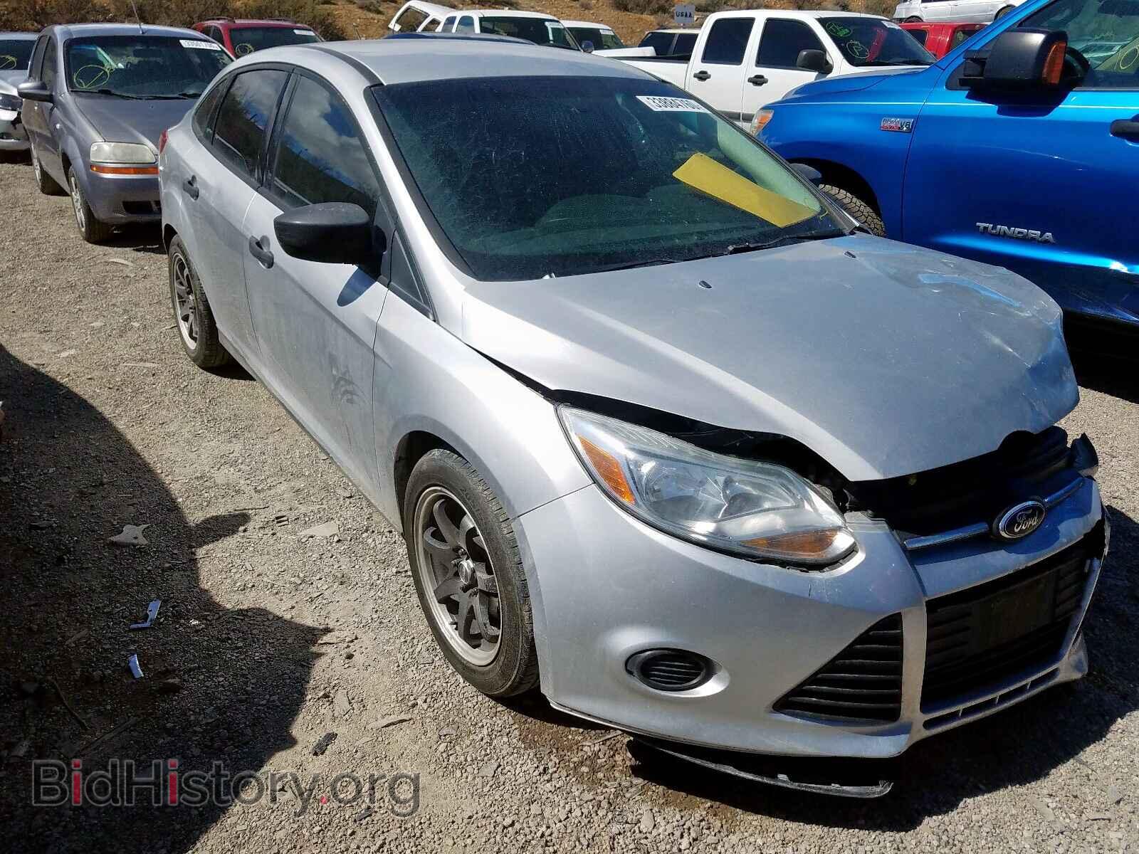 Photo 1FAHP3E23CL356610 - FORD FOCUS 2012