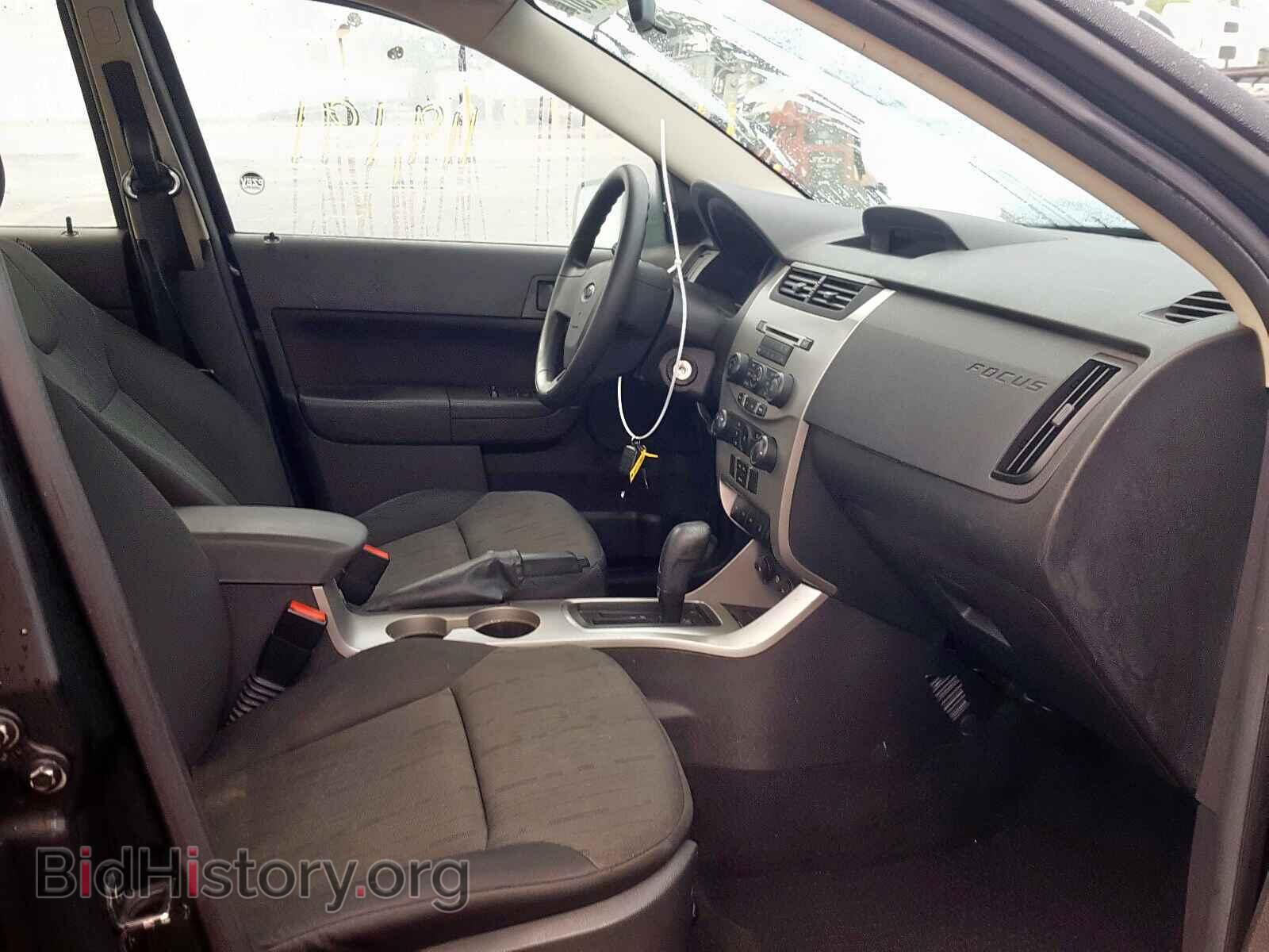 2008 FORD FOCUS - VIN: 1FAHP35NX8W193843 - Фото 5