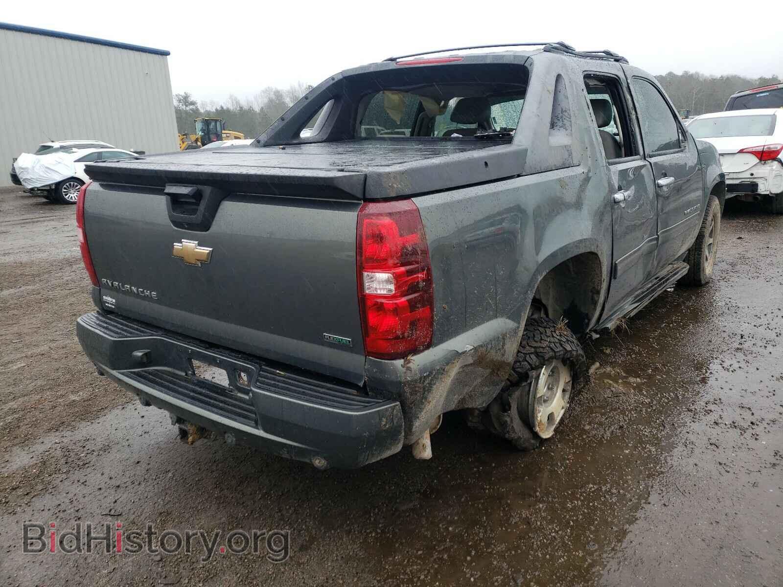 2011 CHEVROLET AVALANCHE - VIN: 3GNTKFE39BG122133 - Фото 4